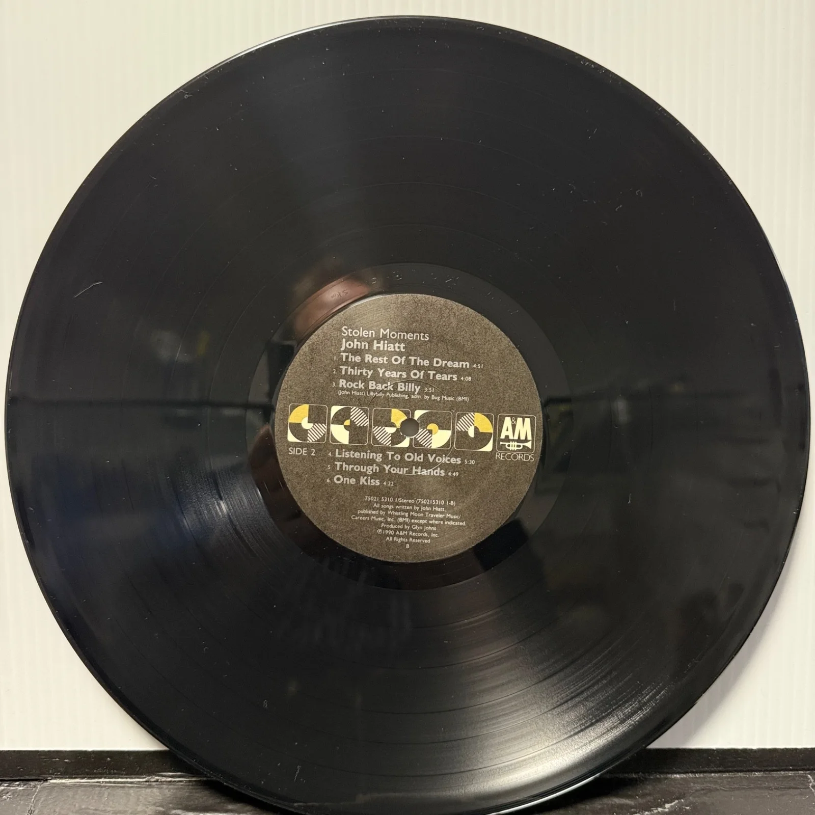 AUTOGRAPHED - JOHN HIATT "Stolen Moments" A&M vinyl 75021 5310 NM/NM but smeared, изображение 5