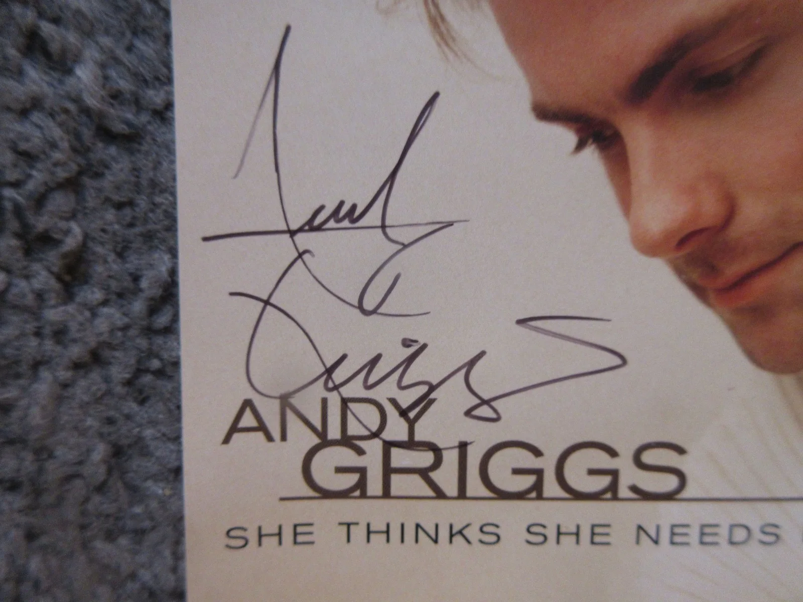 ANDY GRIGGS COUNTRY ARTIST SIGNED "SHE THINKS SHE NEEDS ME" 2003 PROMO CD SINGL., изображение 3