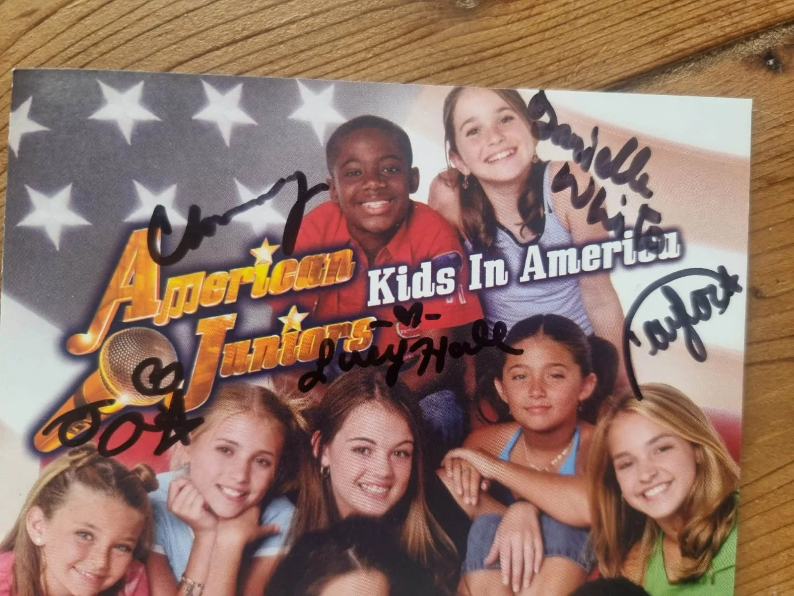 American Juniors - 'Kids In America' SIGNED BY 5 CD! [2003] **Lucy Hale**, изображение 2