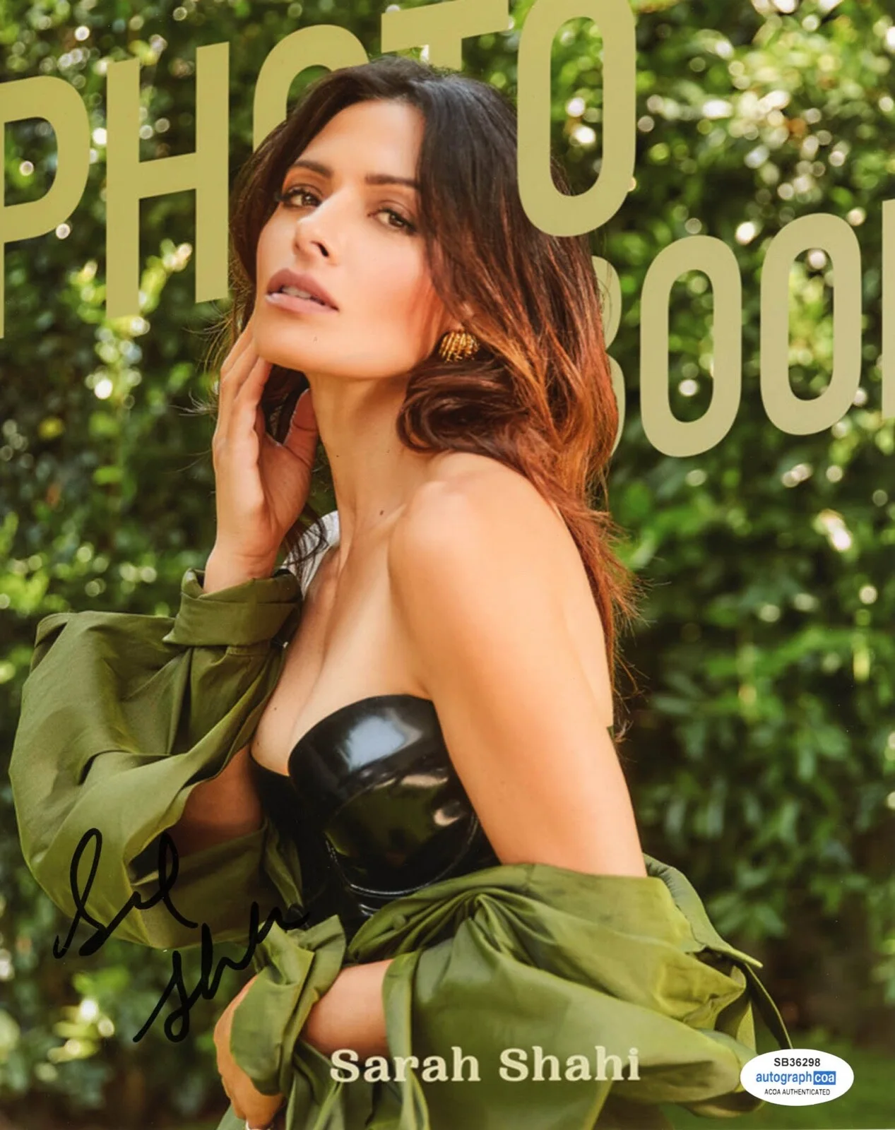 SARAH SHAHI — Sarah Shahi signed Autographed 8x10 Photo PARADISE m PROOF Hot Sexy ACOA COA, изображение 3