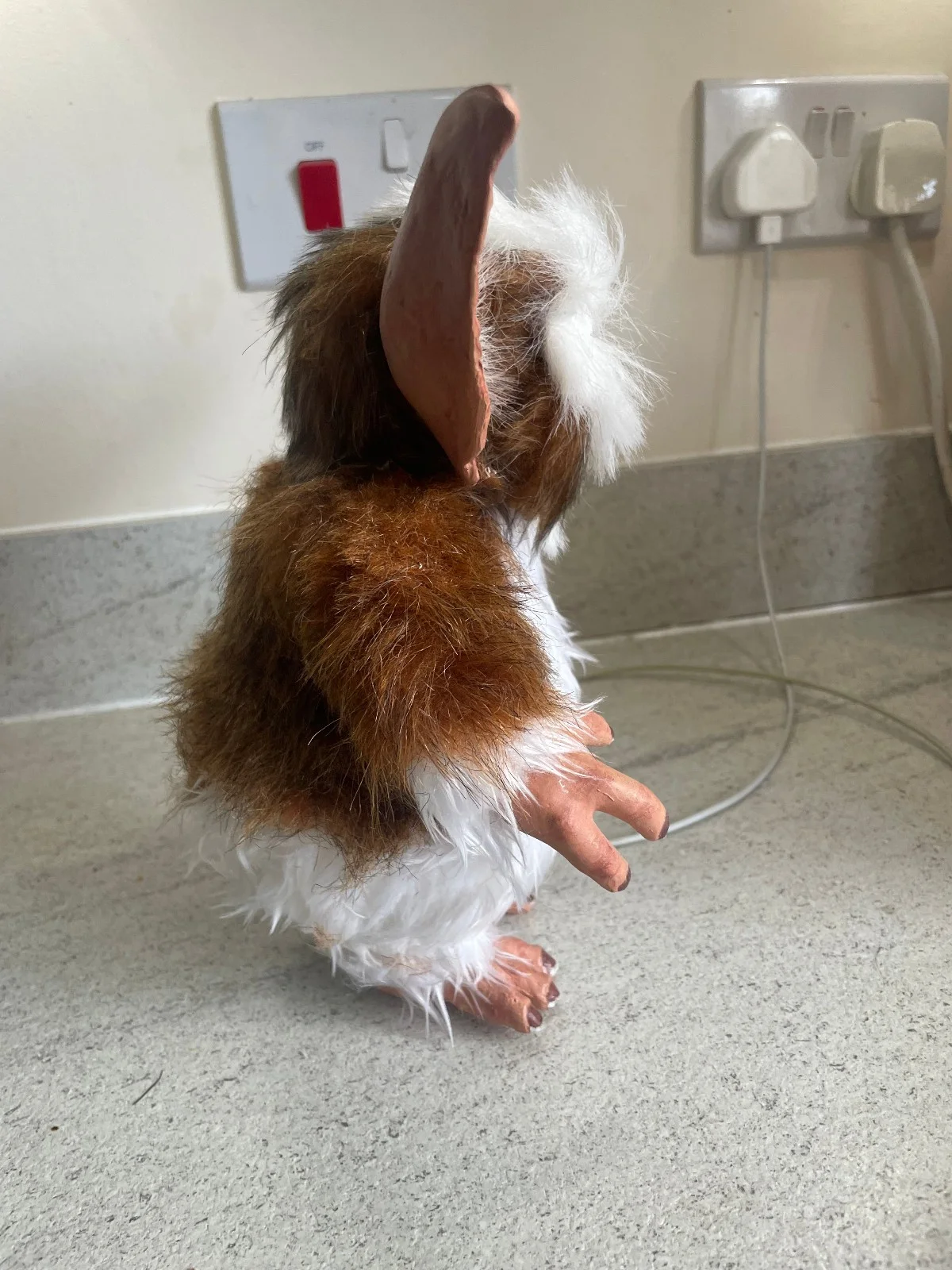 Gremlins Gizmo Mogwai life size movie prop replica statue, изображение 3