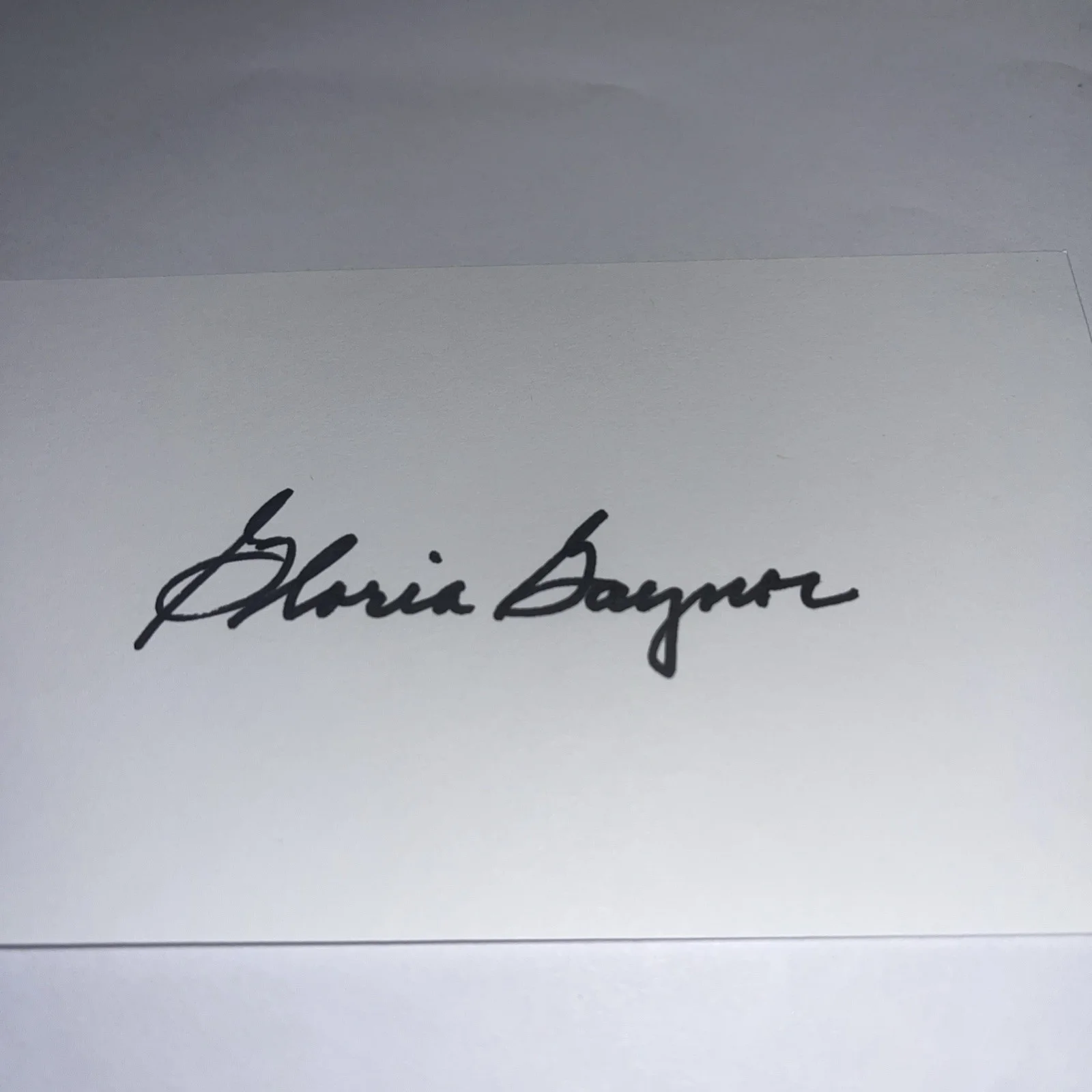 Gloria Gaynor — Gloria Gaynor Signed Auto 3x5 Index Card I Will Survive- Disco Legend