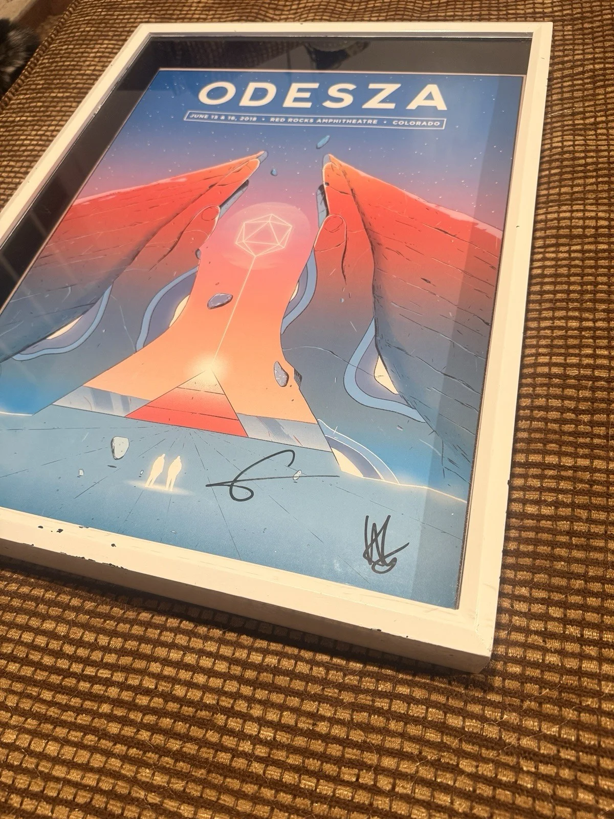 ODESZA Signed Original Concert Poster Red Rocks Amphitheatre 2019 in Shadow Box, изображение 2