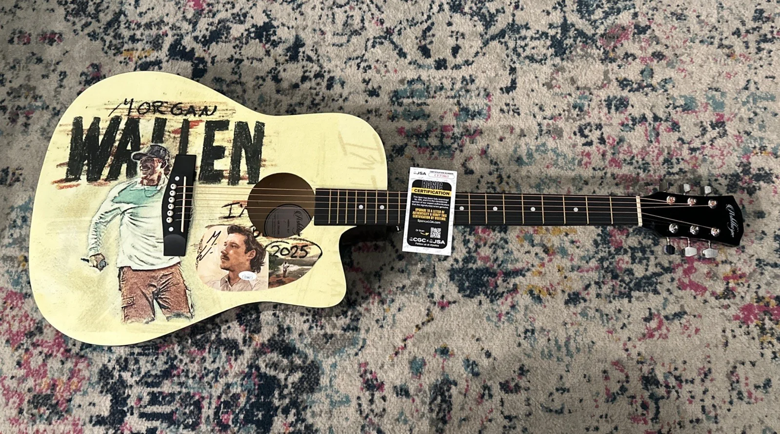 🚨RARE Morgan Wallen CUSTOM SIGNED Guitar I’M THE PROBLEM TOUR WALLEN JSA CERT, image 4