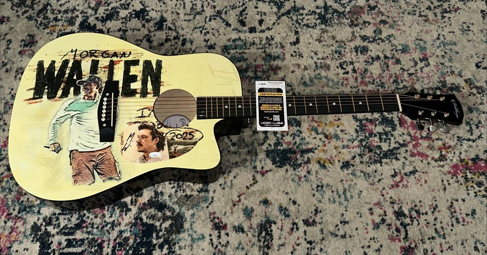 🚨RARE Morgan Wallen CUSTOM SIGNED Guitar I’M THE PROBLEM TOUR WALLEN JSA CERT, image 3