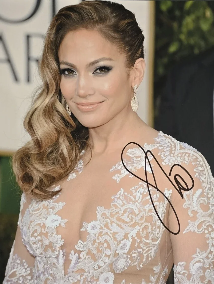 JENNIFER LOPEZ — JENNIFER LOPEZ ORIGINAL HAND SIGNED AUTOGRAPHED 8x10 PHOTO MINT NEW w/COA