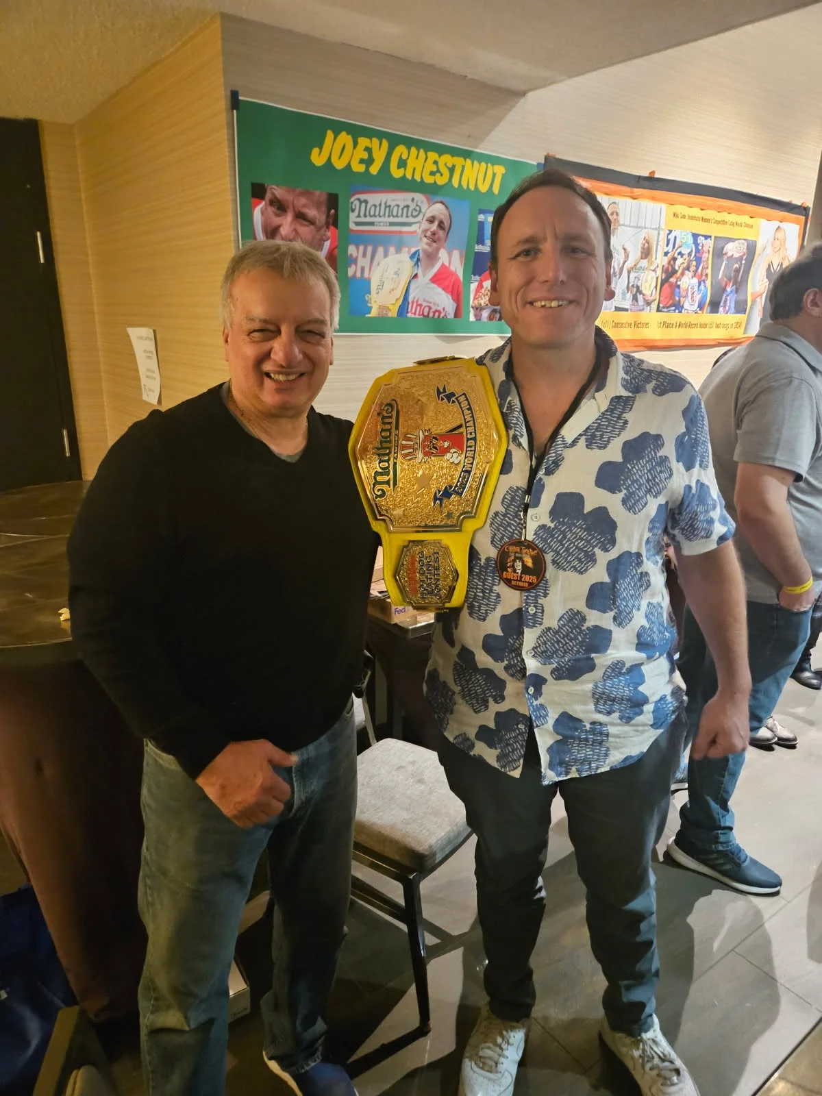 Joey Chestnut — Nathan's Hot Dog signed photo by Joey Chestnut & Miki Sudo World Champions, изображение 2