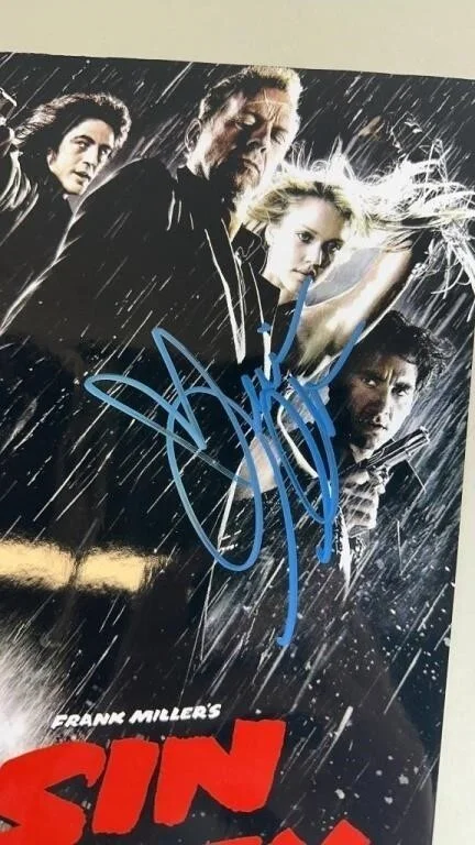 Frank Miller, Jessica Alba — Frank Miller & Jessica Alba signed Sin City Promo Photo 8x12 w/COA (Comic Con), image 4