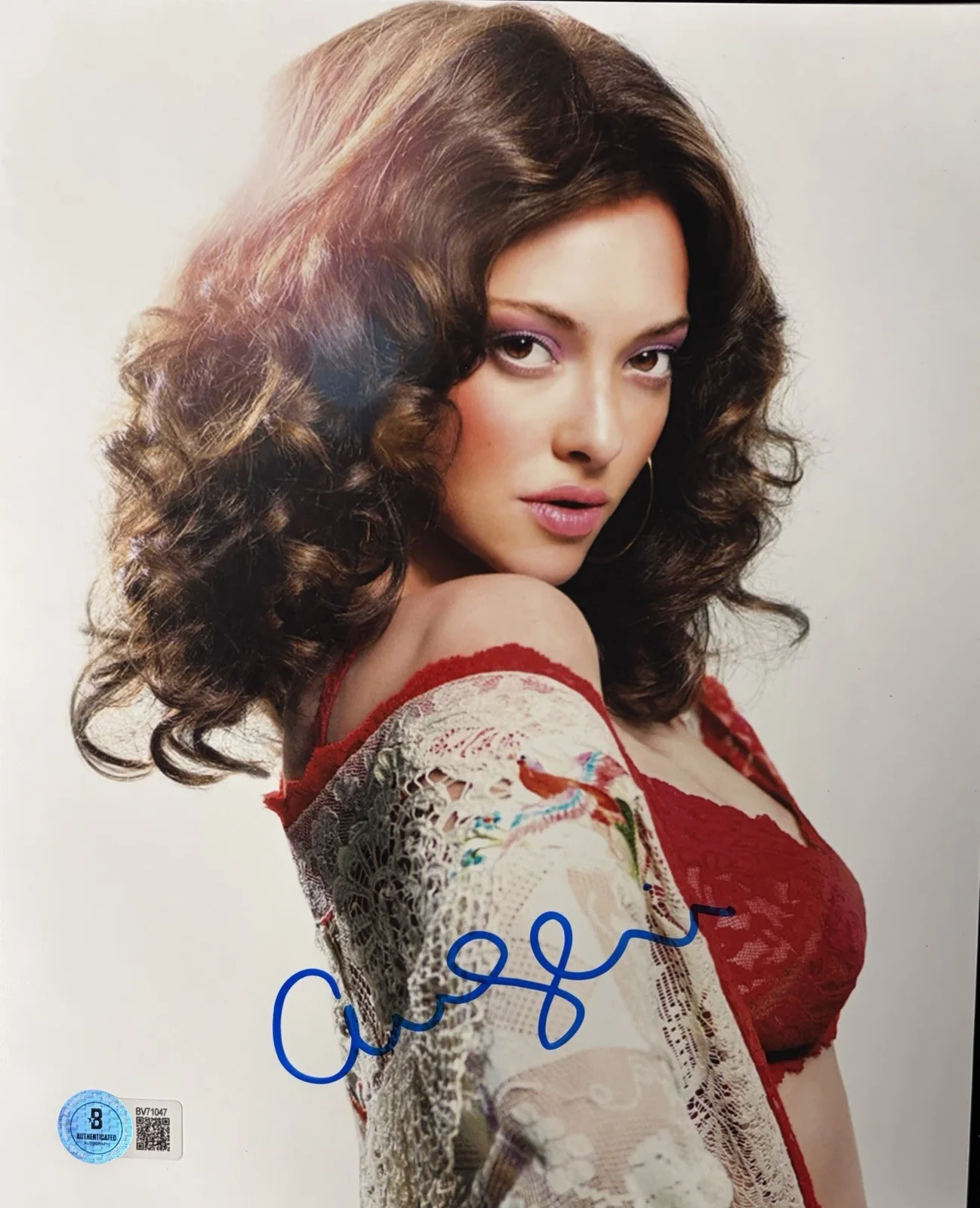 Amanda Seyfried — AMANDA SEYFRIED Signed Autographed 8x10 LINDA LOVELACE Photo BAS COA Beckett