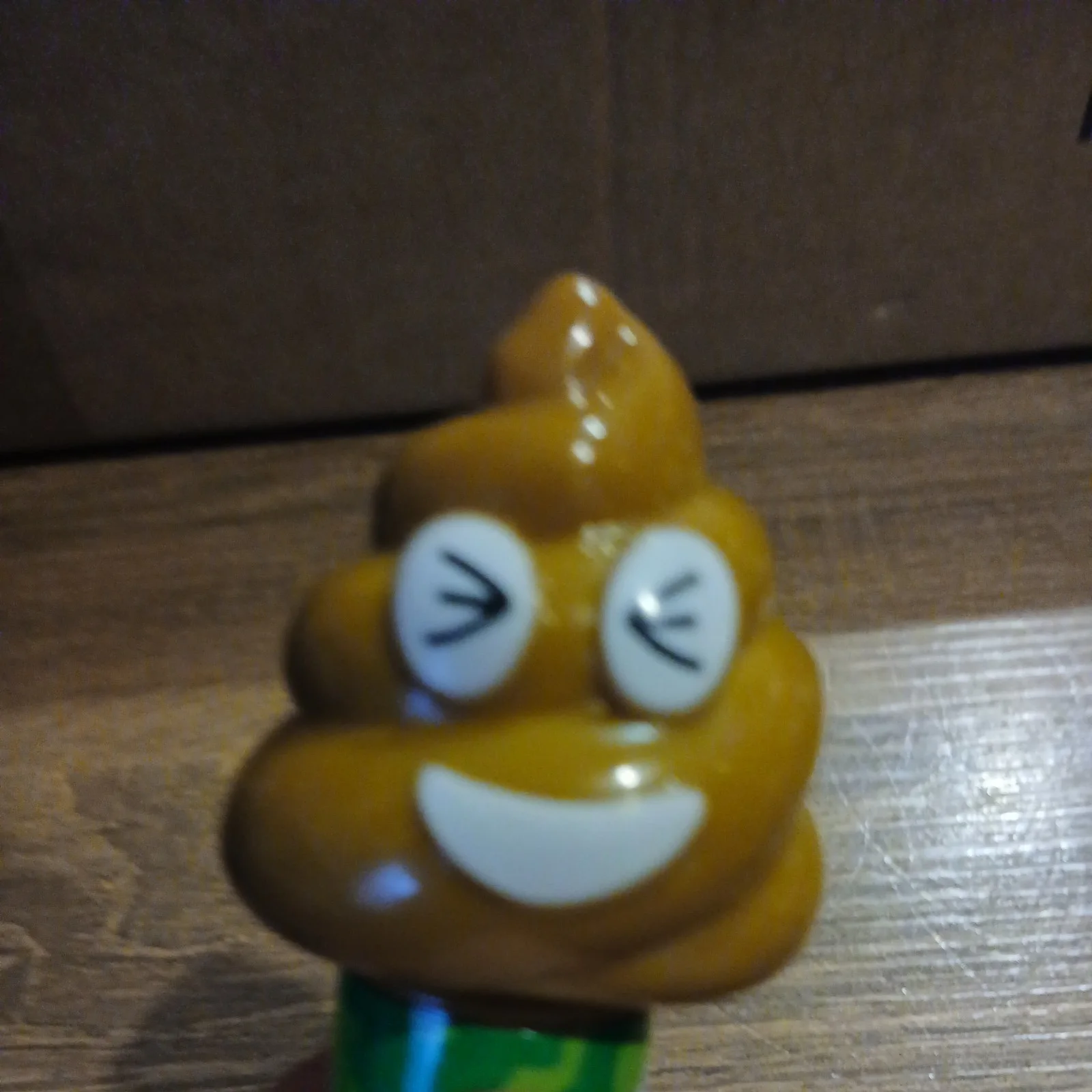 Candy Factory - Flash Poop Pop Lollipop Watermellon New Sealed Toilet Humour, изображение 3