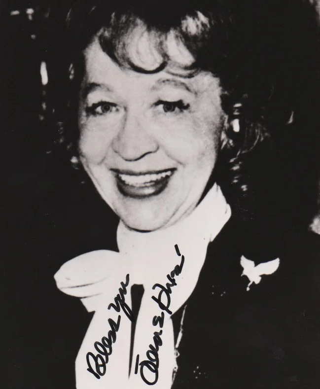 JEAN DIXON hand-signed FANTASTIC B/W CLOSEUP PORTRAIT authentic w/ LIFETIME COA, image 2