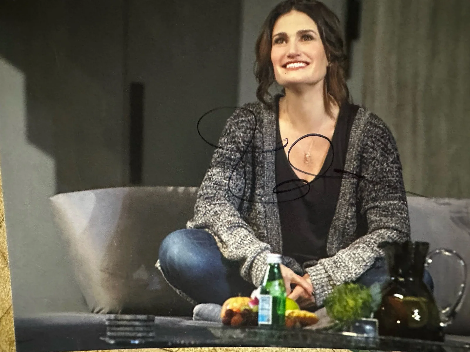 Idina Menzel — Idina Menzel signed 8x10 photo in person. Photo Proof - Disney Frozen Elsa