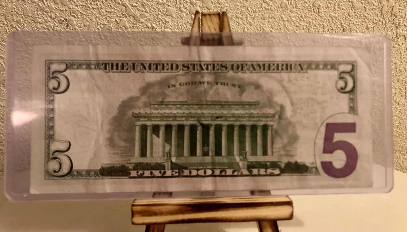 Very Rare Signed Pierce Brosnan 007 Serial Number $5 Bill James Bond!, изображение 3