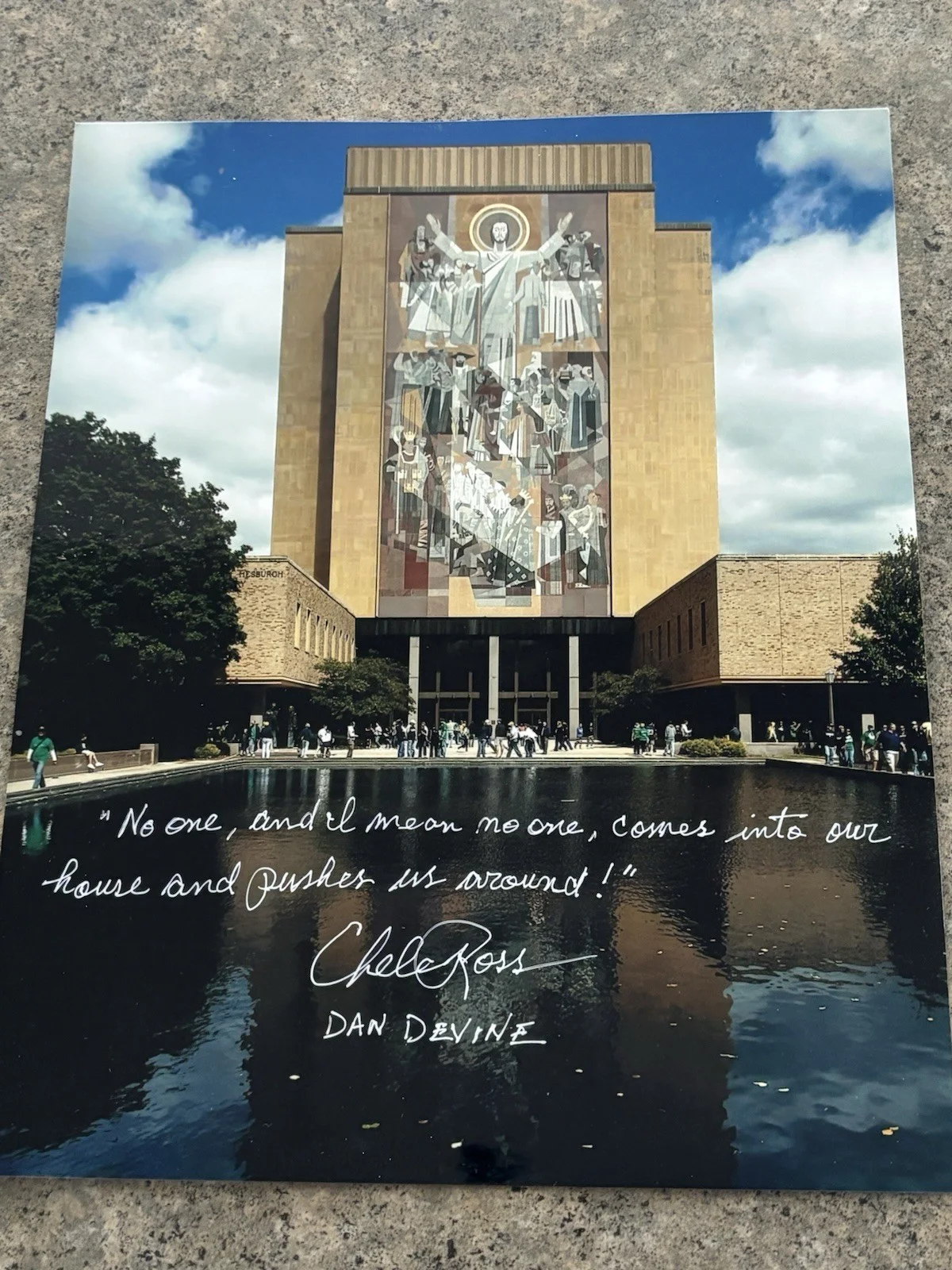CHELCIE ROSS — CHELCIE ROSS SIGNED "DAN DEVINE" RUDY 1993 NOTRE DAME TD JESUS 8X10 W/QUOTE