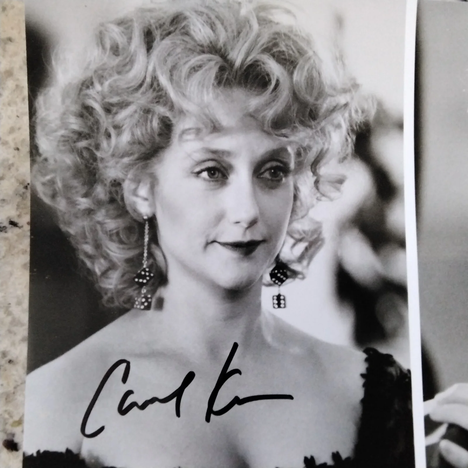 Carol Kane & Melanie Mayron SIGNED 1990 Photo Movie TV Actresses My Blue Heaven, изображение 2