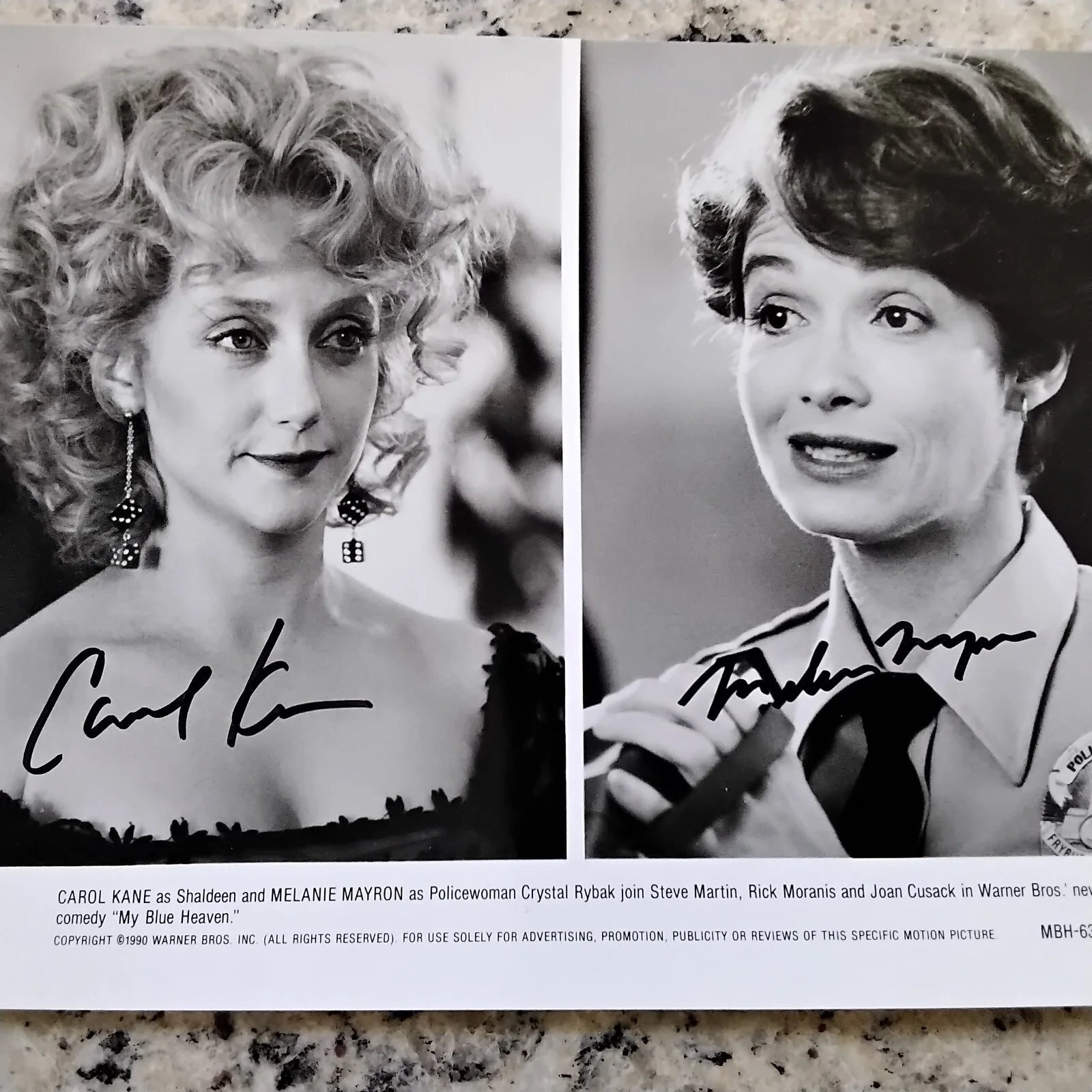 Carol Kane & Melanie Mayron SIGNED 1990 Photo Movie TV Actresses My Blue Heaven, изображение 4