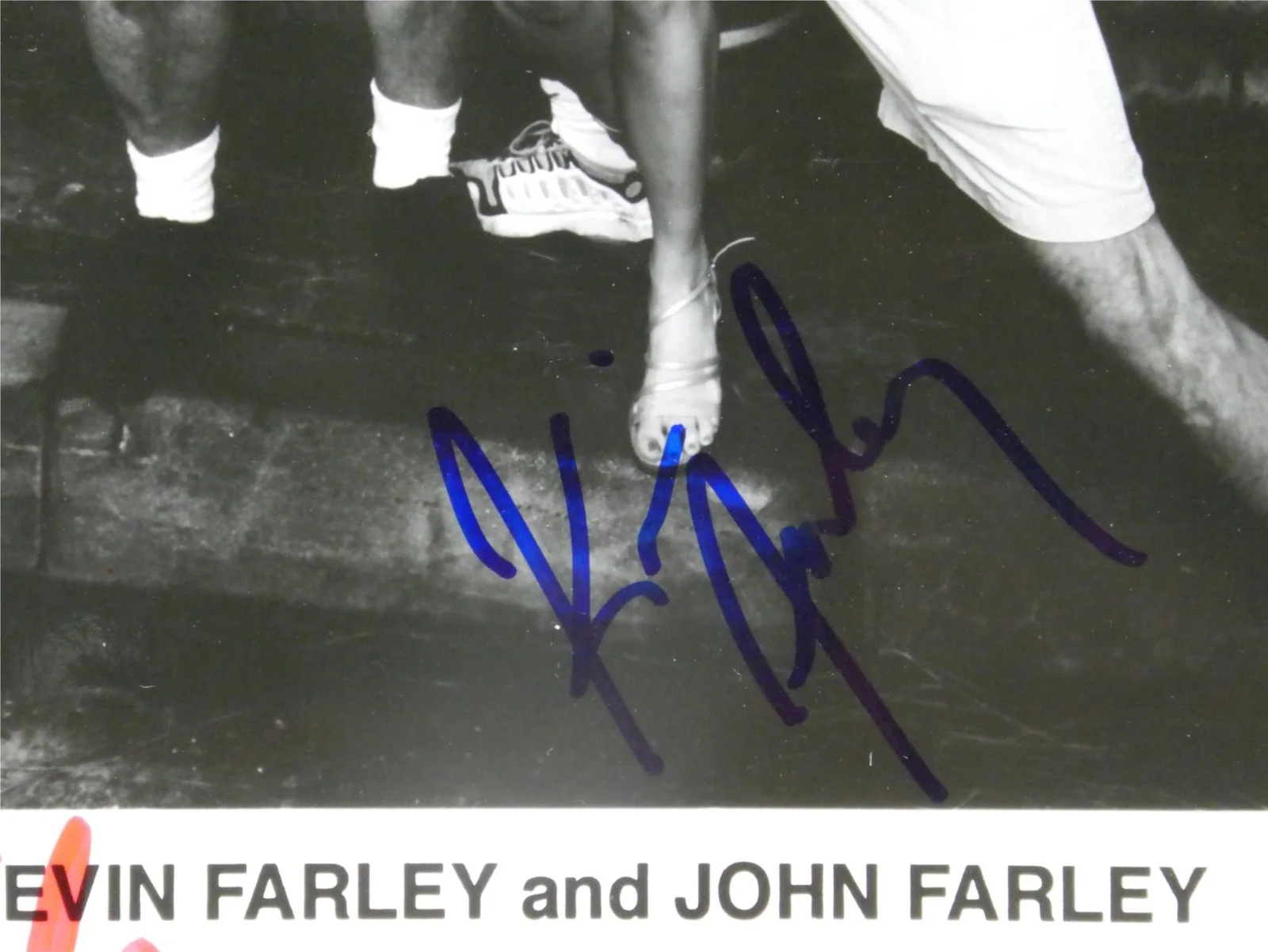 Kevin Farley — Kevin Farley John Farley Signed B&W 8x10 Promo Photo F.A.R.T. The Movie, изображение 3
