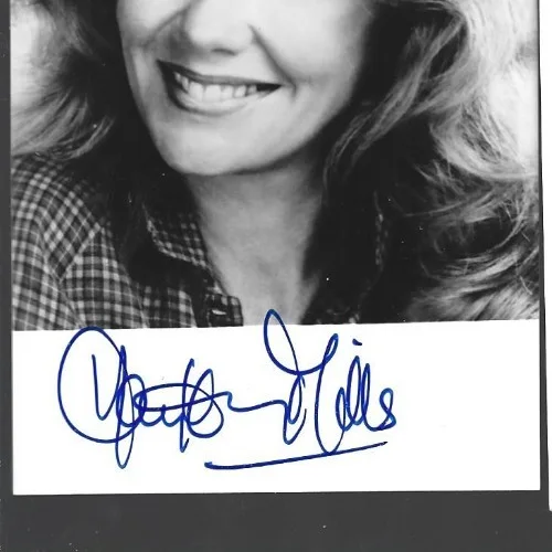 Original hand signed 4 x 6 photo Haley Mills, image 2