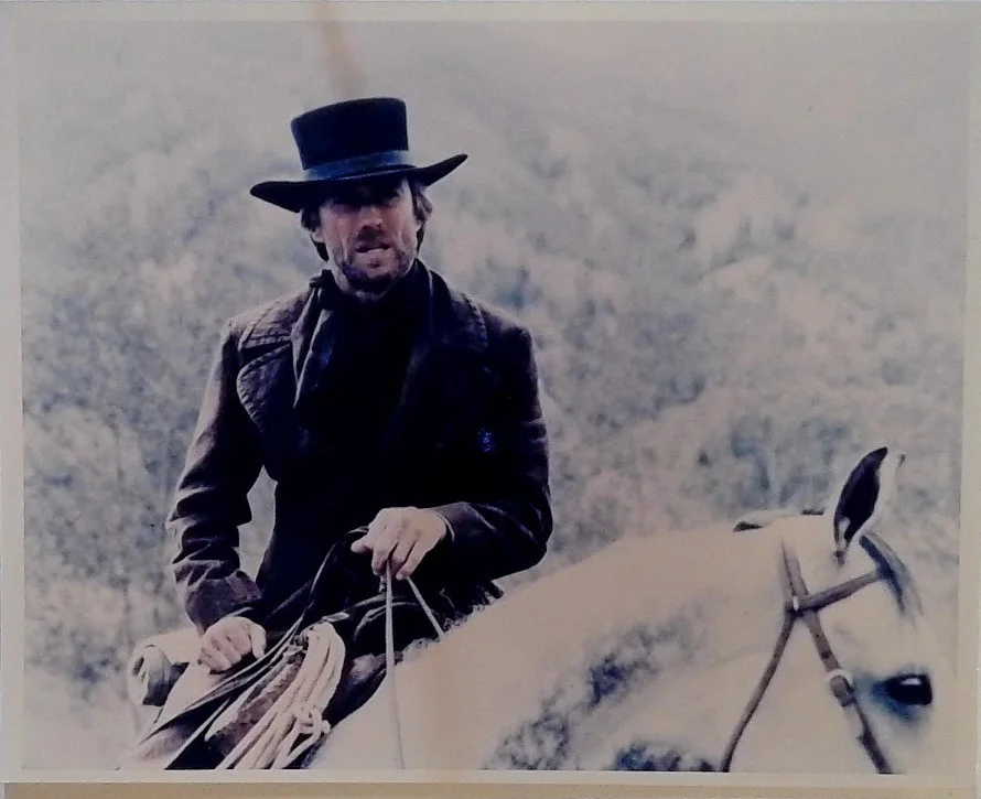 Clint Eastwood — Clint Eastwood autograph Picture +17 Movie Photos + Book A Biography By, изображение 3