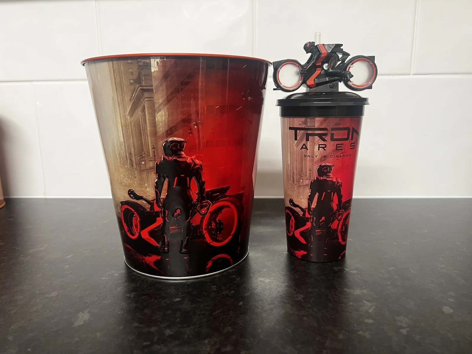 Tron Ares Popcorn Tin Bucket & Light Up Cup Brand New Odeon Cinema Exclusive 1, image 2
