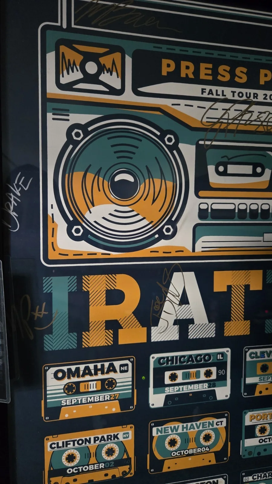 Iration Signed 2018 Press Play Tour Poster Autogaphed X6 and one VIP Pass, изображение 2