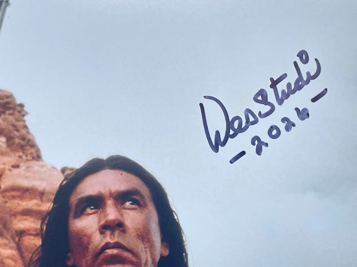 Wes Studi Hand Signed 8x10 Photo Autographed Geronimo Last Of The Mohicans, изображение 2