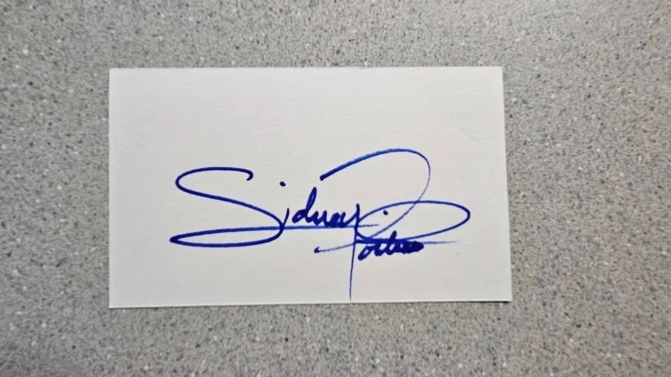 SIDNEY POITIER — SIDNEY POITIER SIGNED 3x5 INDEX CARD AUTOGRAPH - TO SIR WITH LOVE