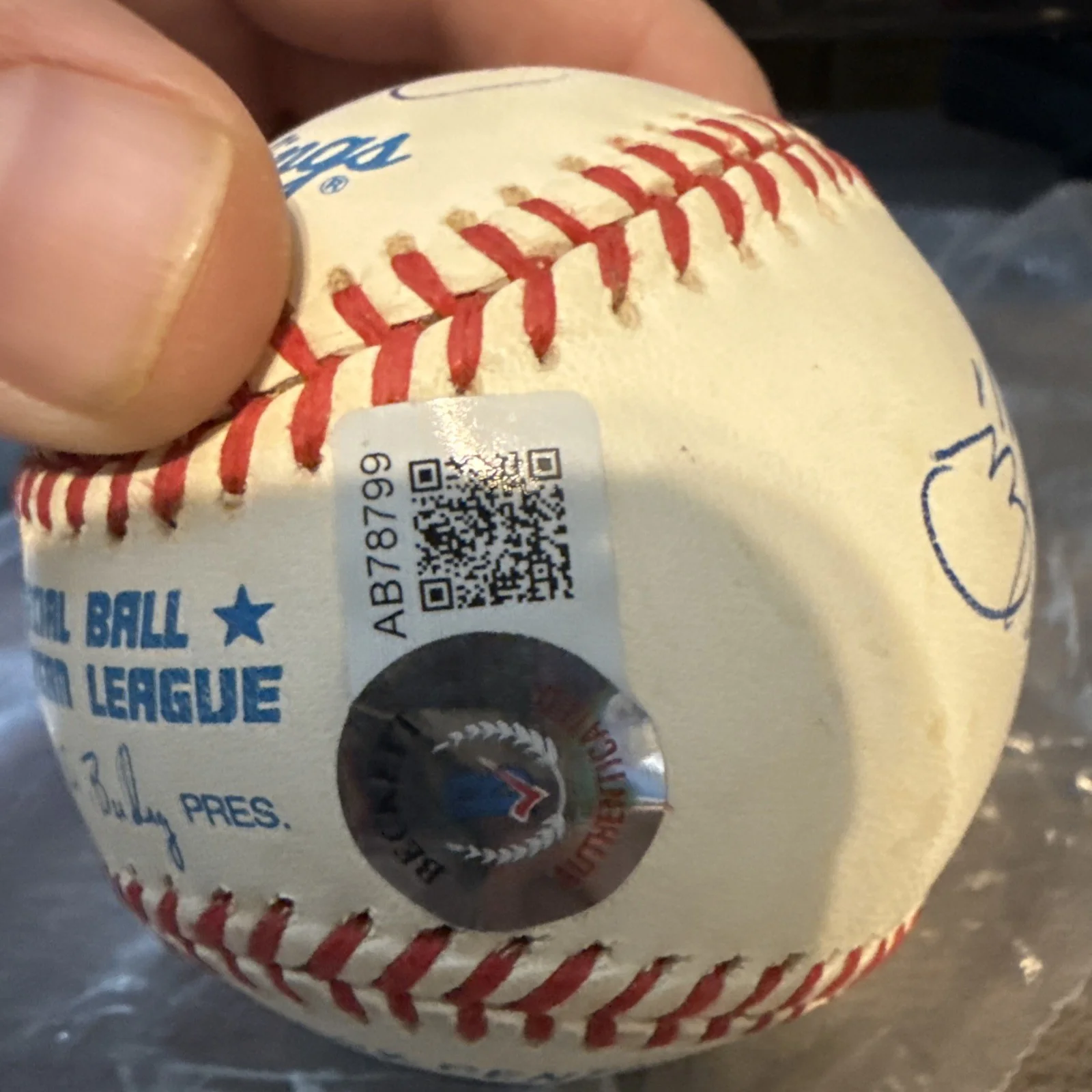 Darius Rucker, Mark Bryan, Jim Sonefeld, Dean Felber — Hootie & the Blowfish Signed OAL Baseball By (4) With Darius Rucker & (Beckett), image 4