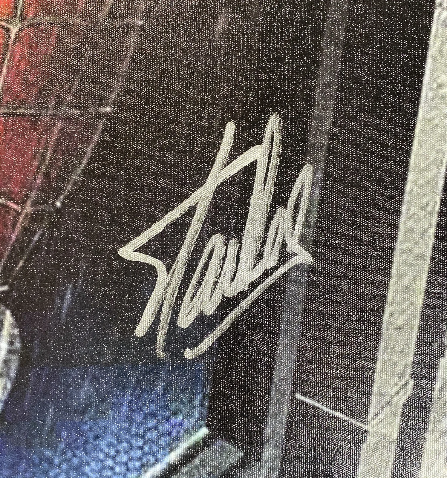 Stan Lee — Stan Lee Signed Spider-Man Red & Black Suits Canvas Print – JSA, image 2