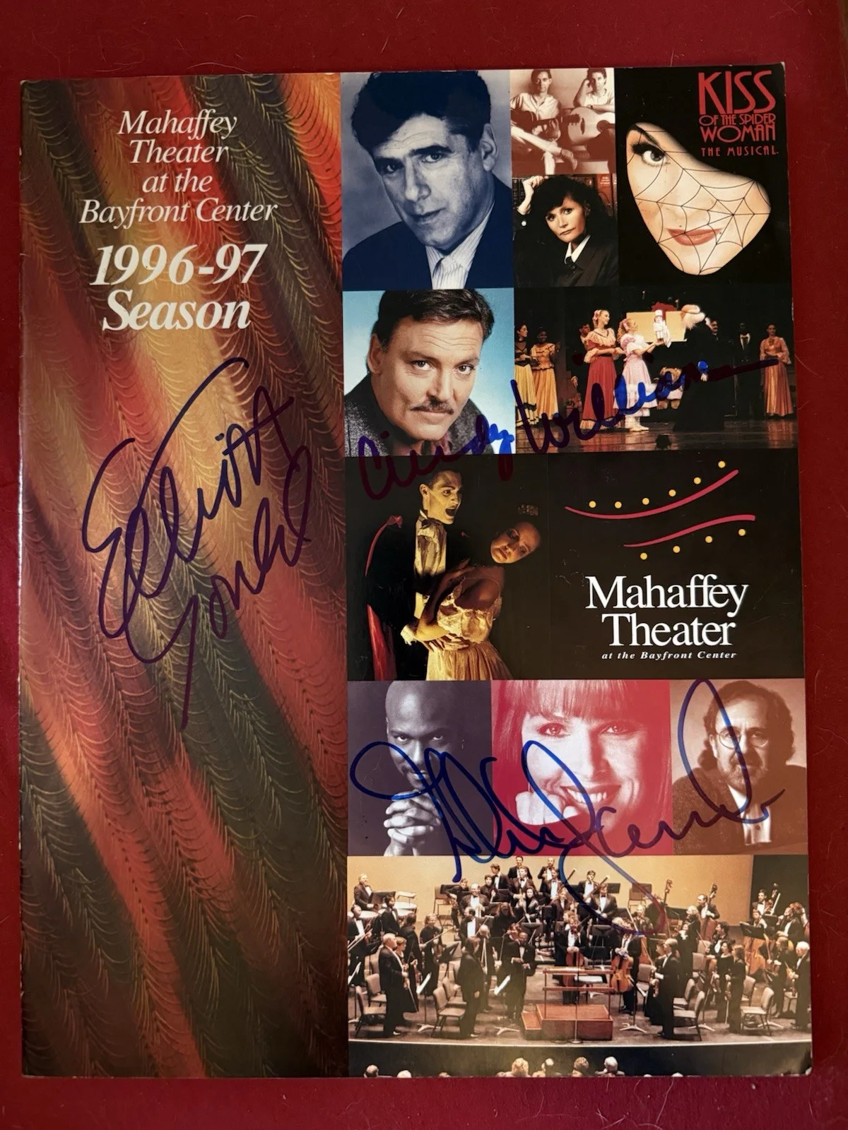 Elliott Gould — Autographed Program Signed By Elliott Gould, Cindy Williams, Glenn Yarbrough, image 2