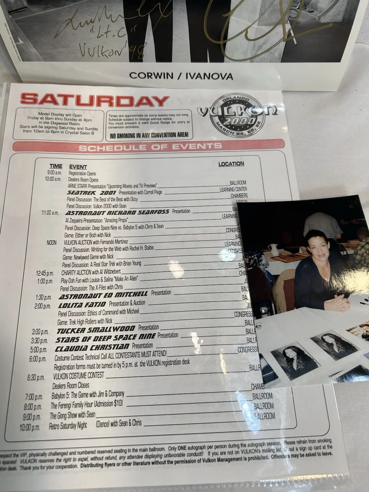 Claudia Christian, Joshua Cox — Babylon 5 Signed Photo By 2 Claudia Christian, Joshua Cox photo from signing, изображение 5