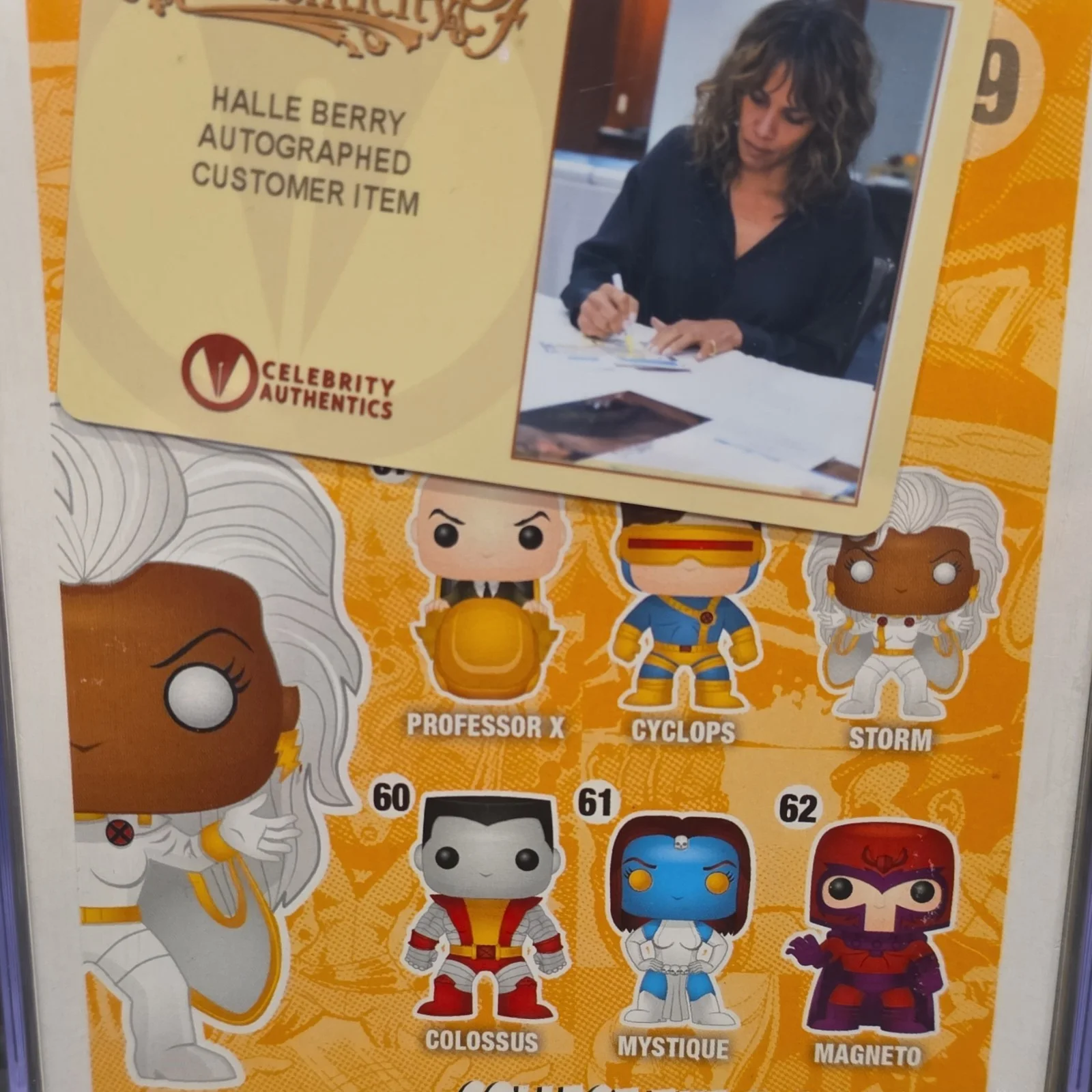 Halle Berry — Storm Halle Berry signed Funko Pop Marvel X-Men #59 Celebrity Authentics, image 3