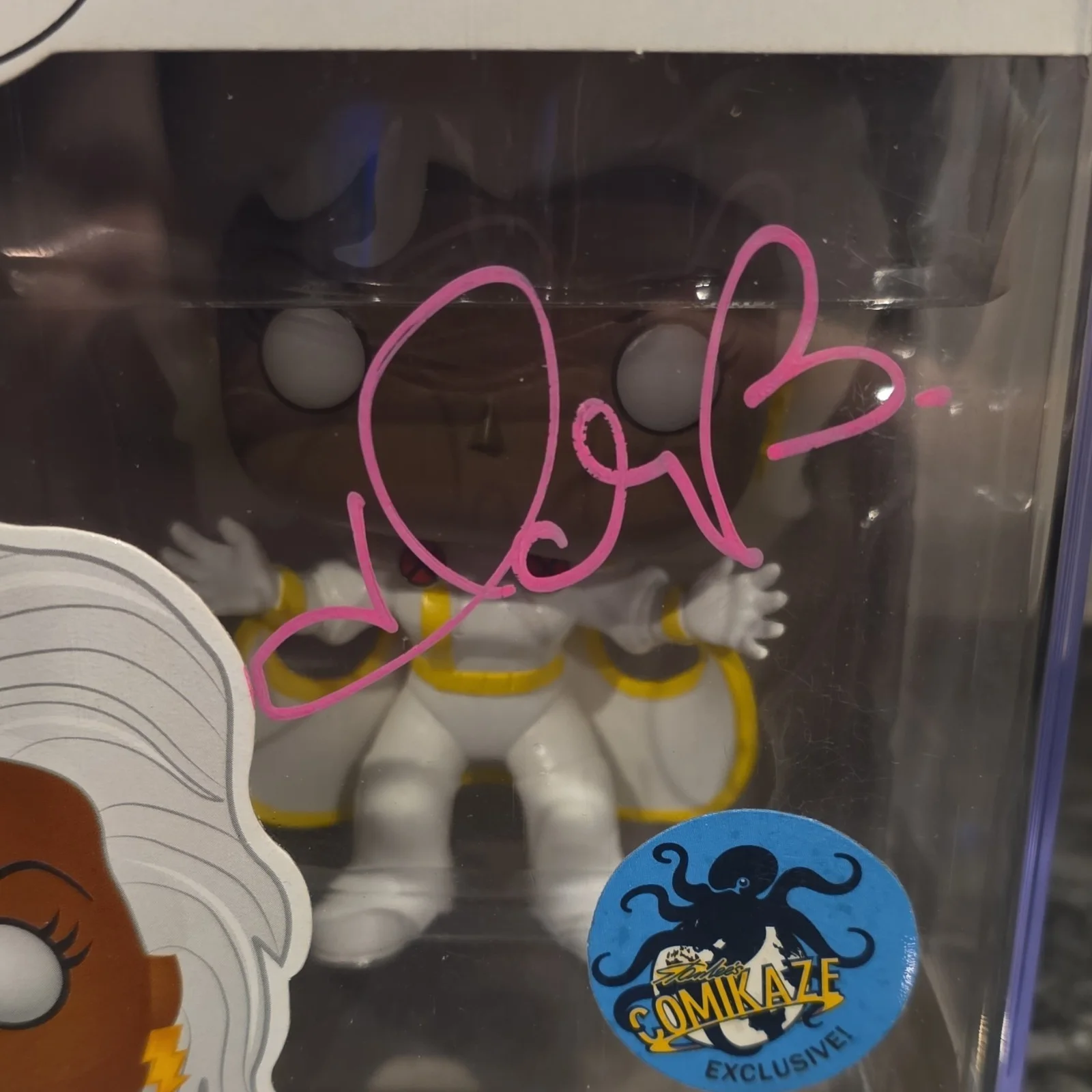 Halle Berry — Storm Halle Berry signed Funko Pop Marvel X-Men #59 Celebrity Authentics, image 4