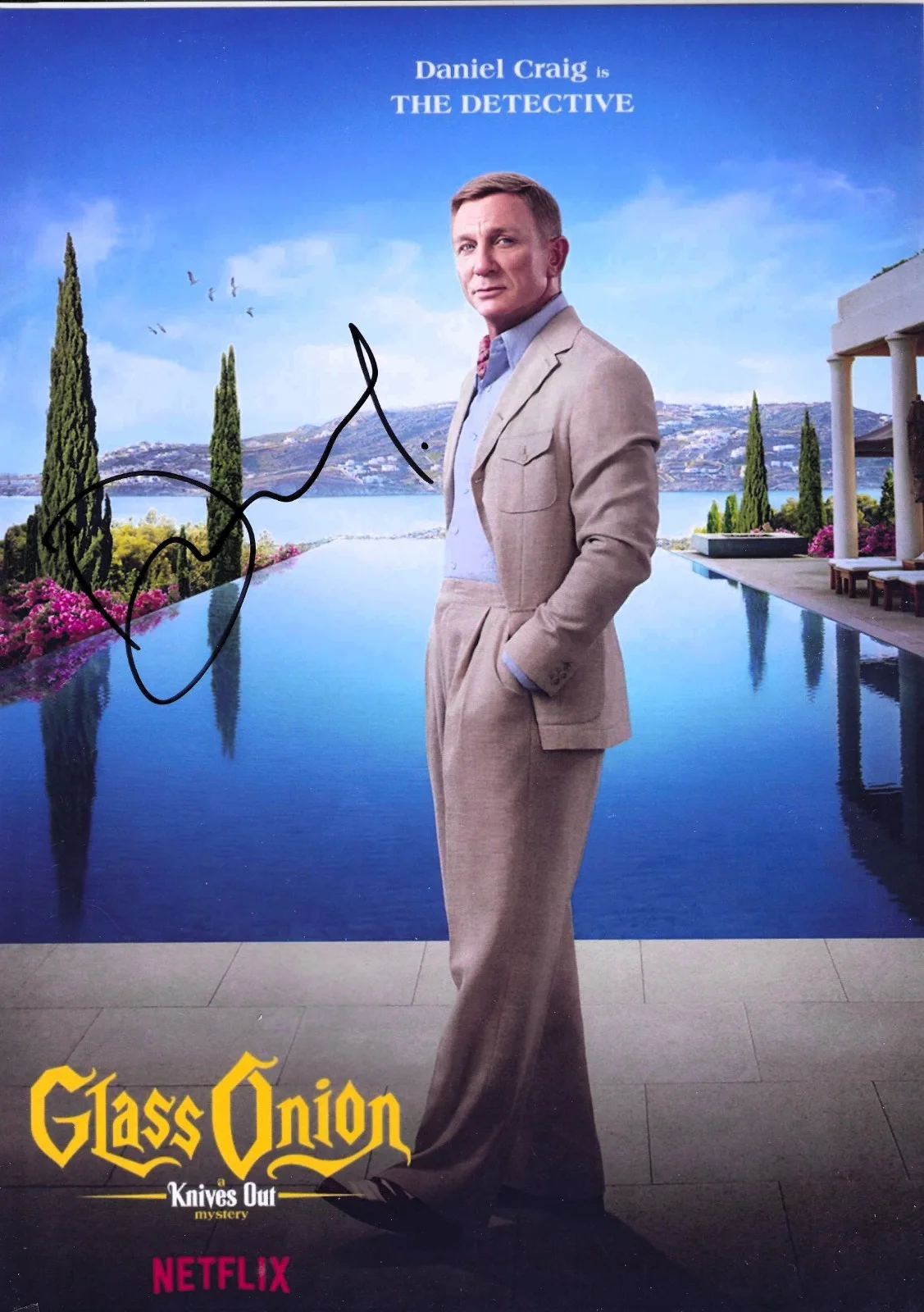 Daniel Craig — DANIEL CRAIG Signed in GLASS ONION + 007 James Bond 8 ¼ x 11 ¾ with COA