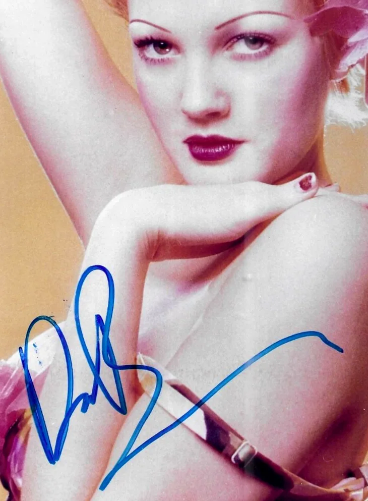 Drew Barrymore signed 8x10 color photo, image 2