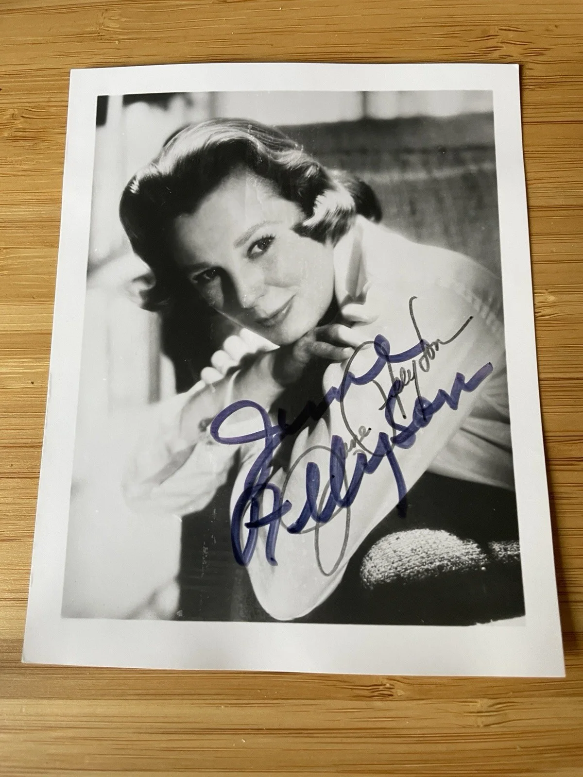 June Allyson — June Allyson Hand Signed Black and White Photo Lot Of Two Autographed Photos, изображение 2