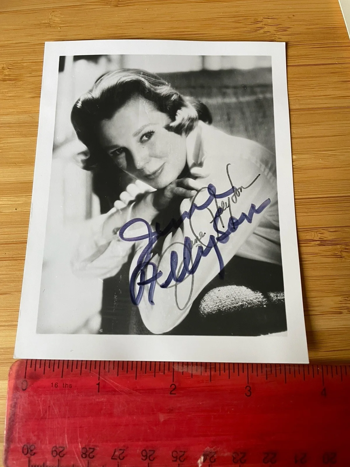 June Allyson — June Allyson Hand Signed Black and White Photo Lot Of Two Autographed Photos, изображение 3