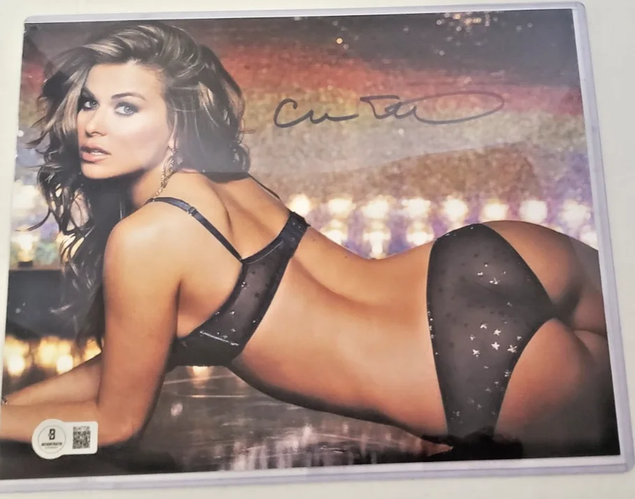 Carmen Electra — CARMEN ELECTRA hand SIGNED AUTOGRAPHED 8x10 photo Beckett verified