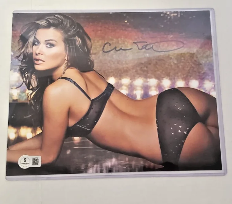 Carmen Electra — CARMEN ELECTRA hand SIGNED AUTOGRAPHED 8x10 photo Beckett verified, изображение 2