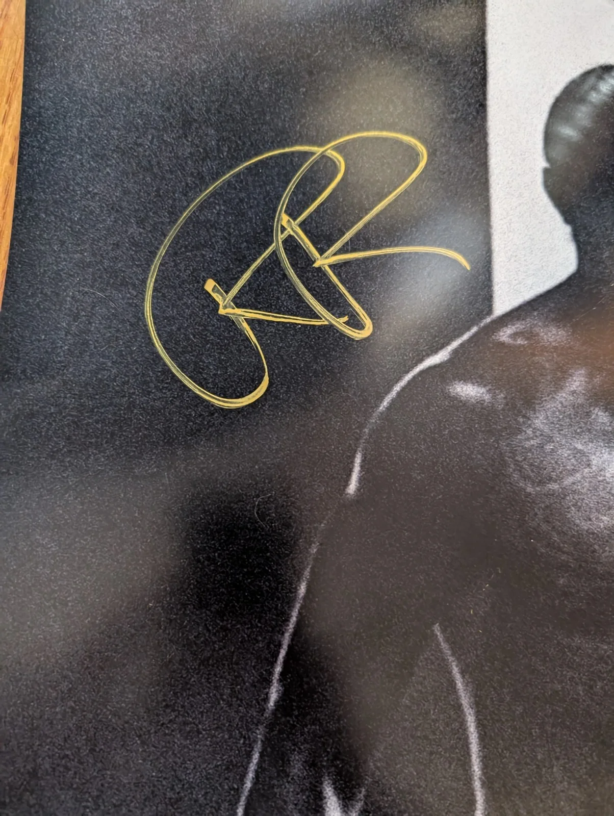 Ronnie Radke SIGNED Falling In Reverse 18x20"Poster "God Is A Weapon Standing", изображение 2