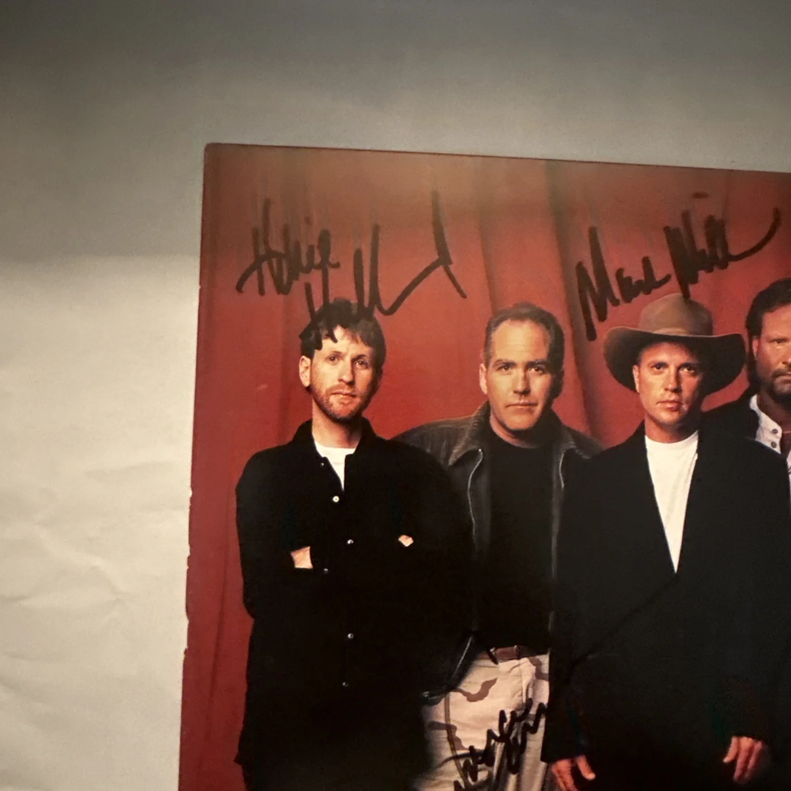 Bobby Randall, more — Sawyer Brown AUTOGRAPHS Signed Country Music Autographed 8x10 Photo X5, изображение 5