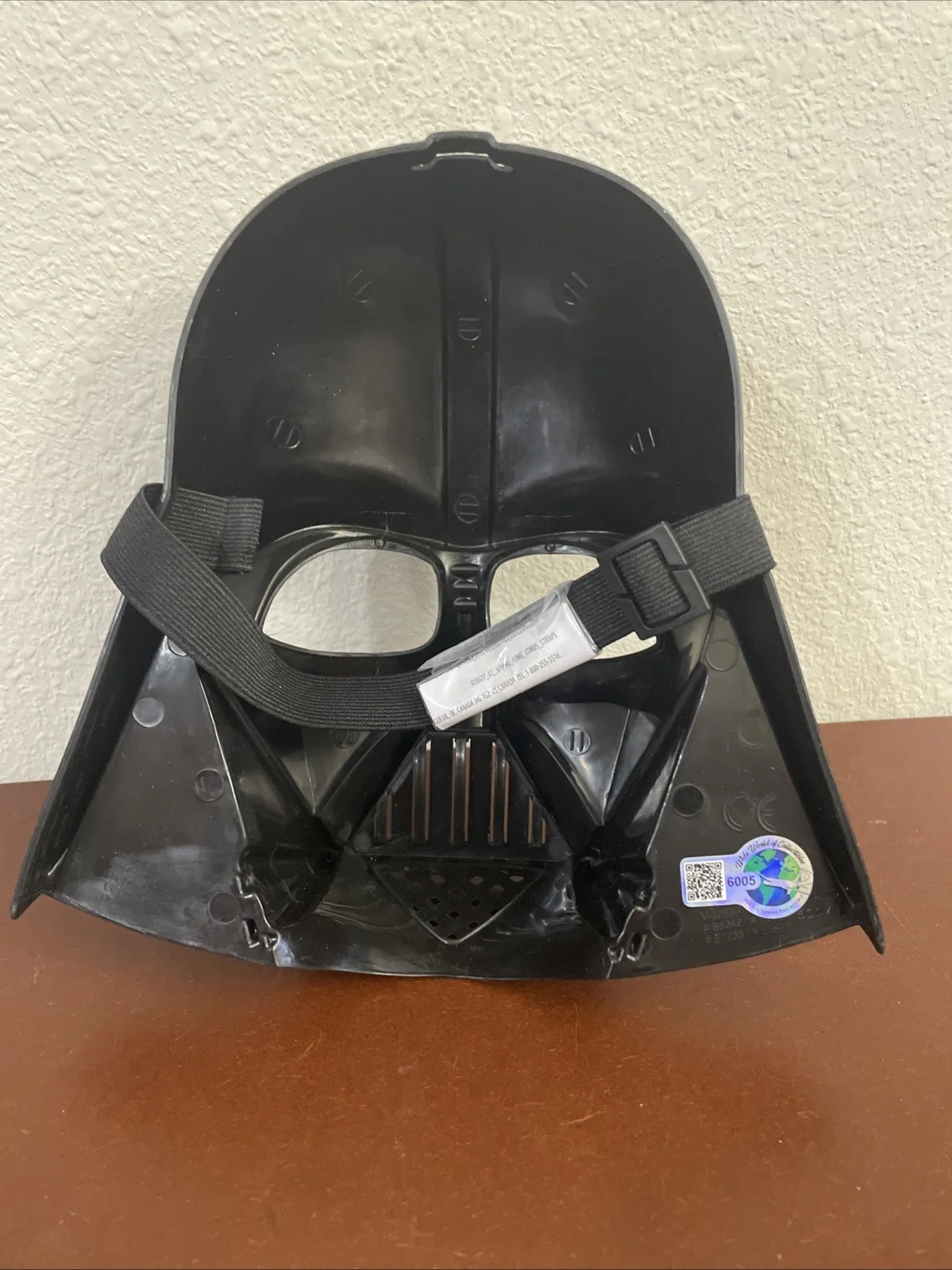 Hayden Christensen, Ewan Mcgregor — ewan mcgregor hayden christensen signed Darth Vader Mask W/COA, image 4