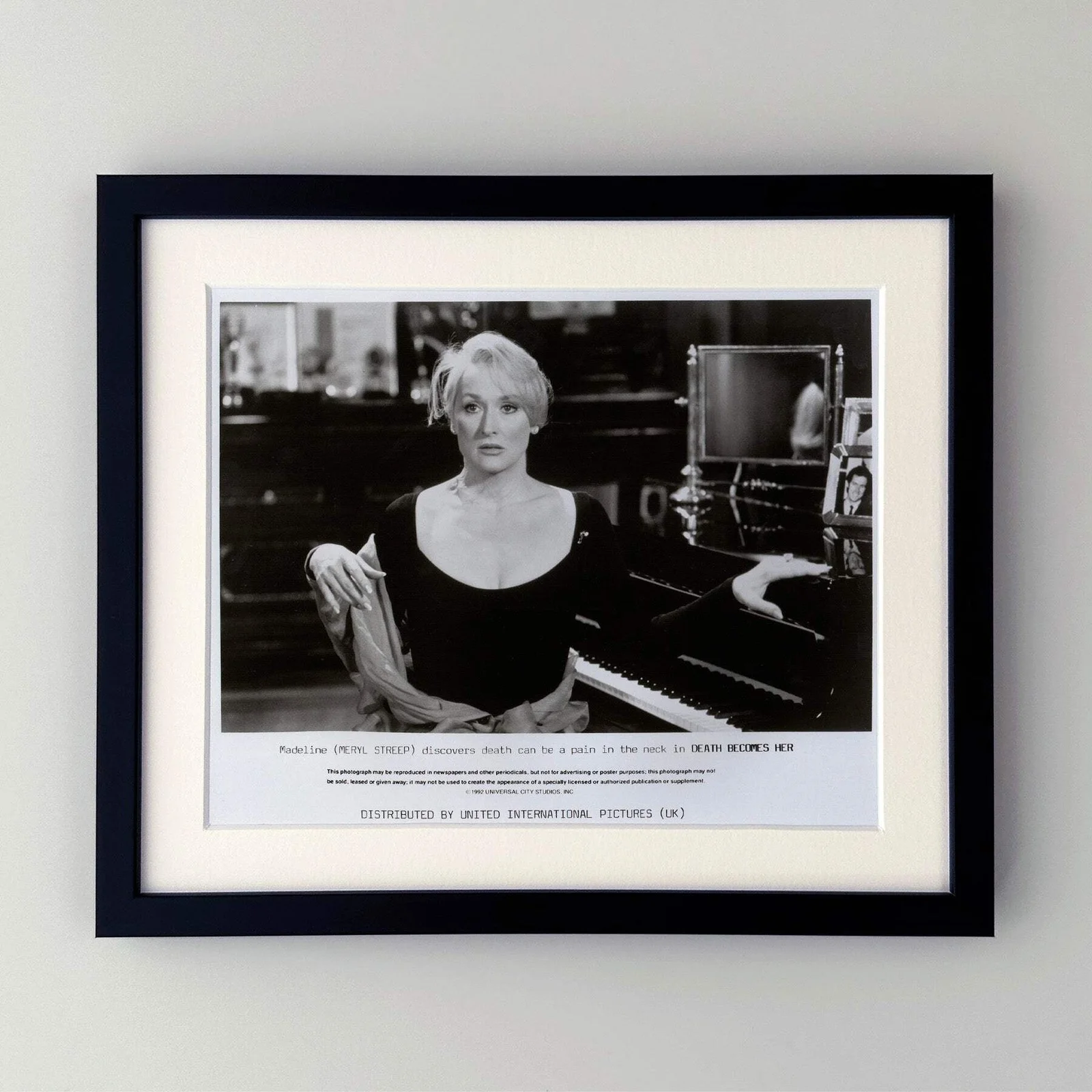 Death Becomes Her (1992) Press Publicity Still - Framed, image 2