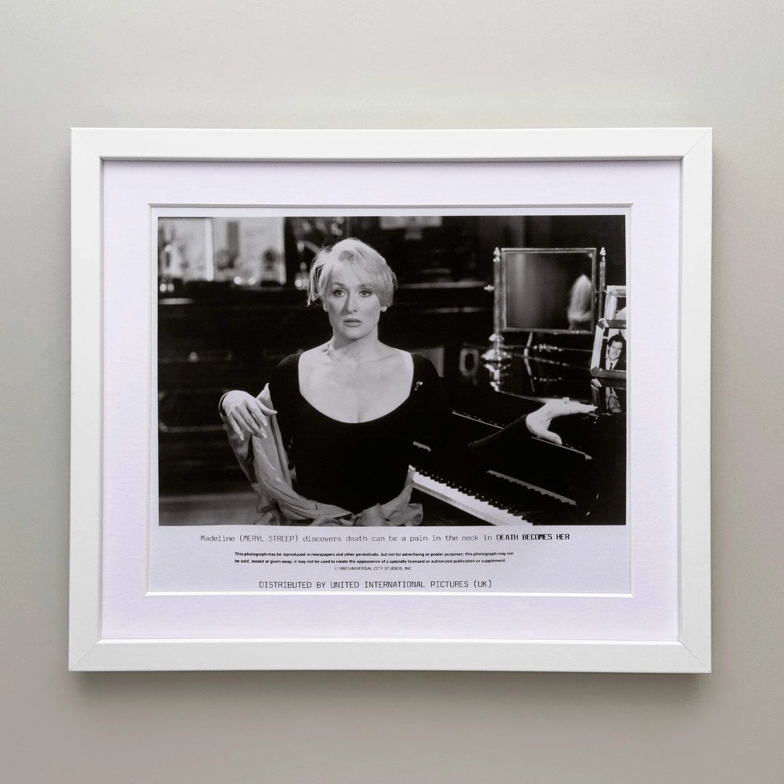 Death Becomes Her (1992) Press Publicity Still - Framed, image 3