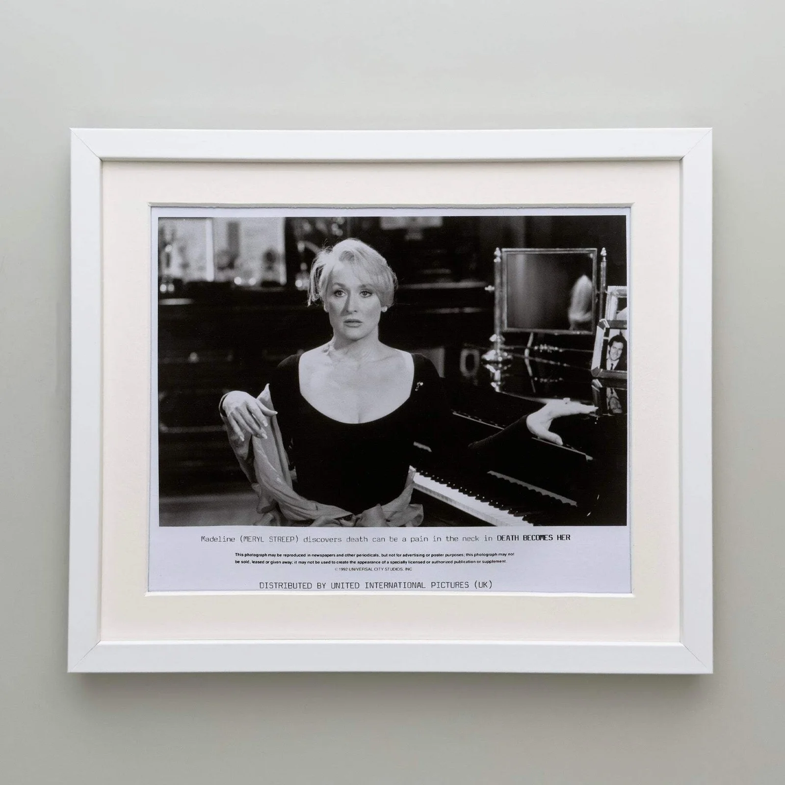 Death Becomes Her (1992) Press Publicity Still - Framed, image 4