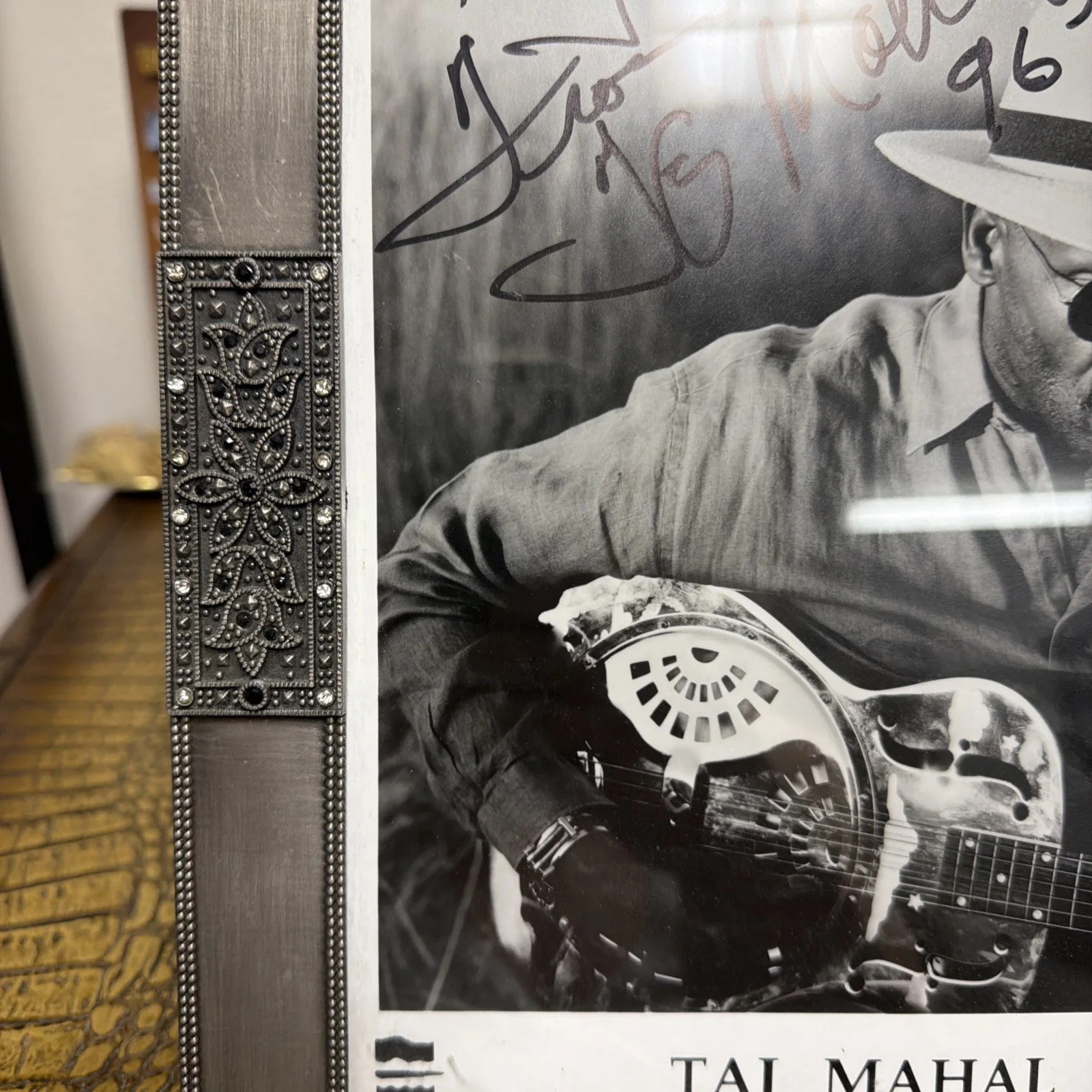Taj Mahal — Taj Mahal "Statesboro Blues" Singer AUTOGRAPH Signed Autographed 8x10 Photo, изображение 5