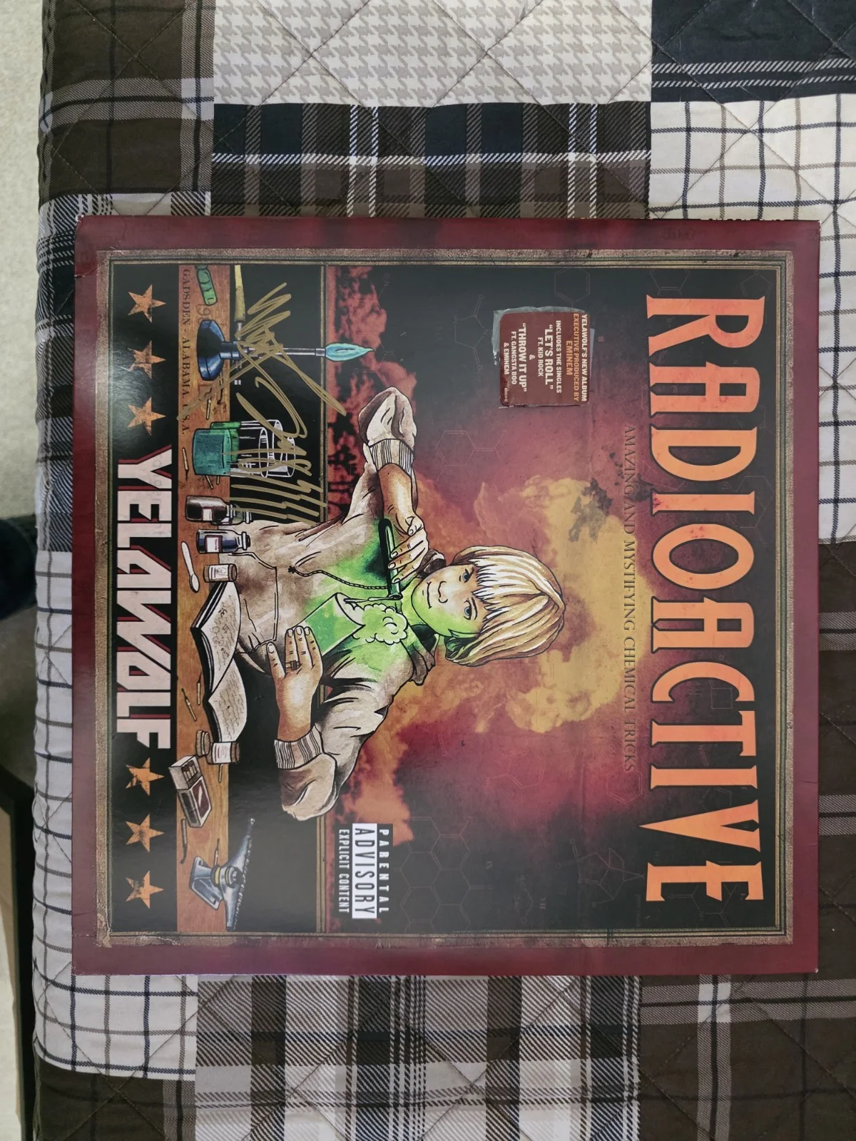 RARE Yelawolf Radioactive Yellow Vinyl Autographed / Signed - 2011 Release, image 2
