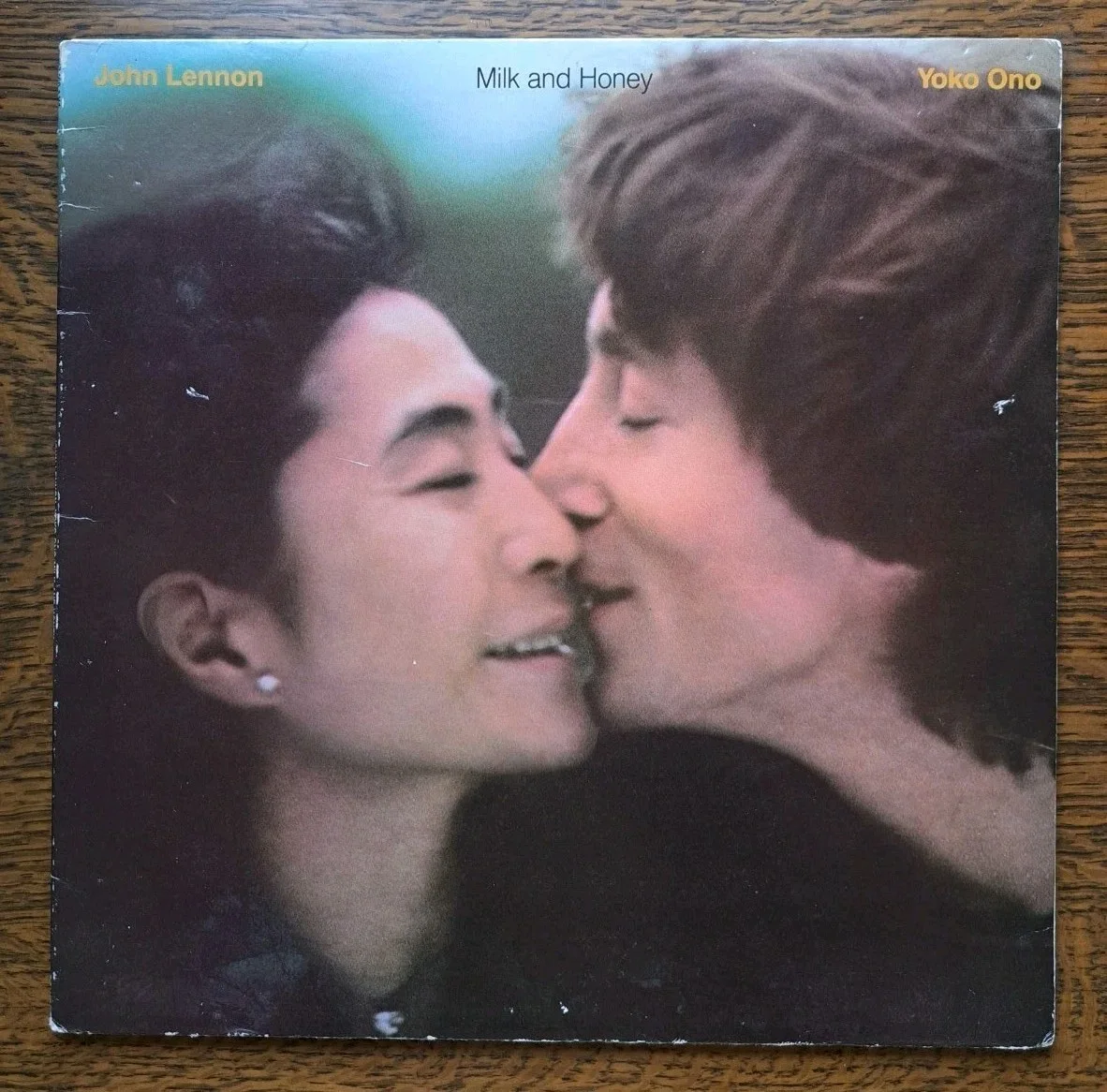 Yoko Ono AUTOGRAPHED Milk and Honey Vinyl - Dated 1984, изображение 3