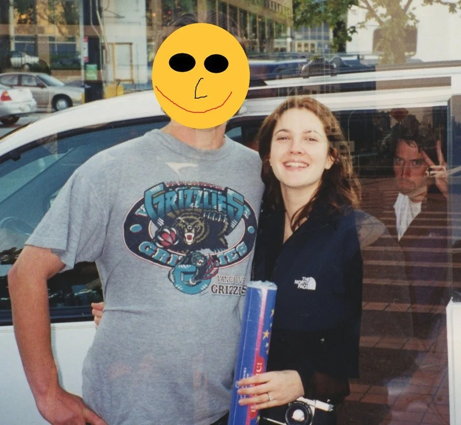 Drew Barrymore, Elliot Page — Drew Barrymore & Elliot ( Ellen ) Page duo signed 8x10 Whip It photo, image 2