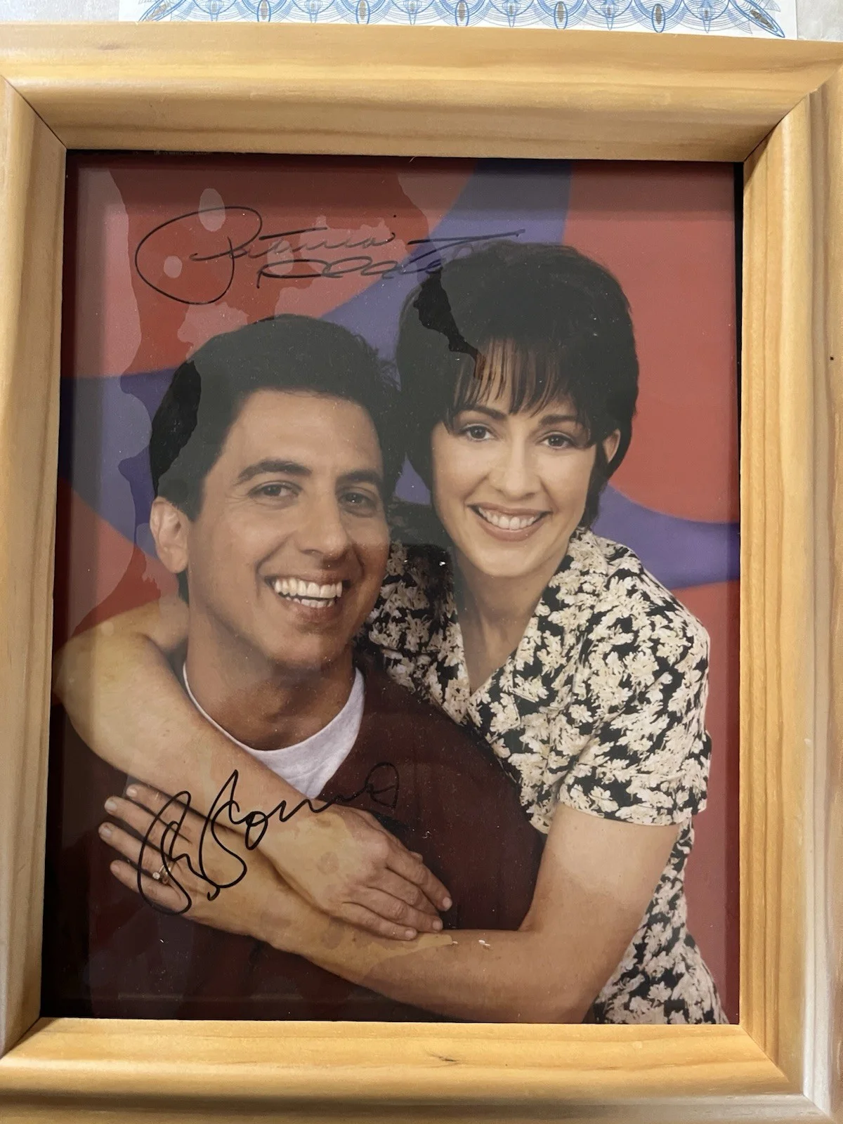 Patricia Heaton and Ray Romano — PATRICIA HEATON and RAY ROMANO Signed 8x10 EVERYBODY LOVES RAYMOND Photo